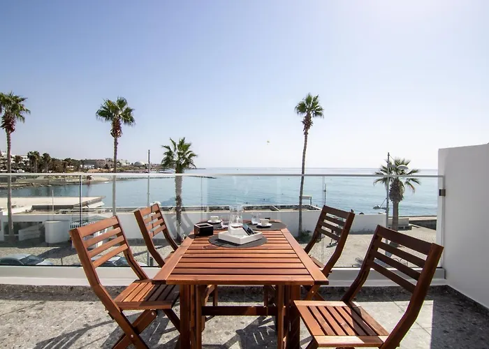 Phaedrus Living Seaview Lighthouse 52 * Paphos
